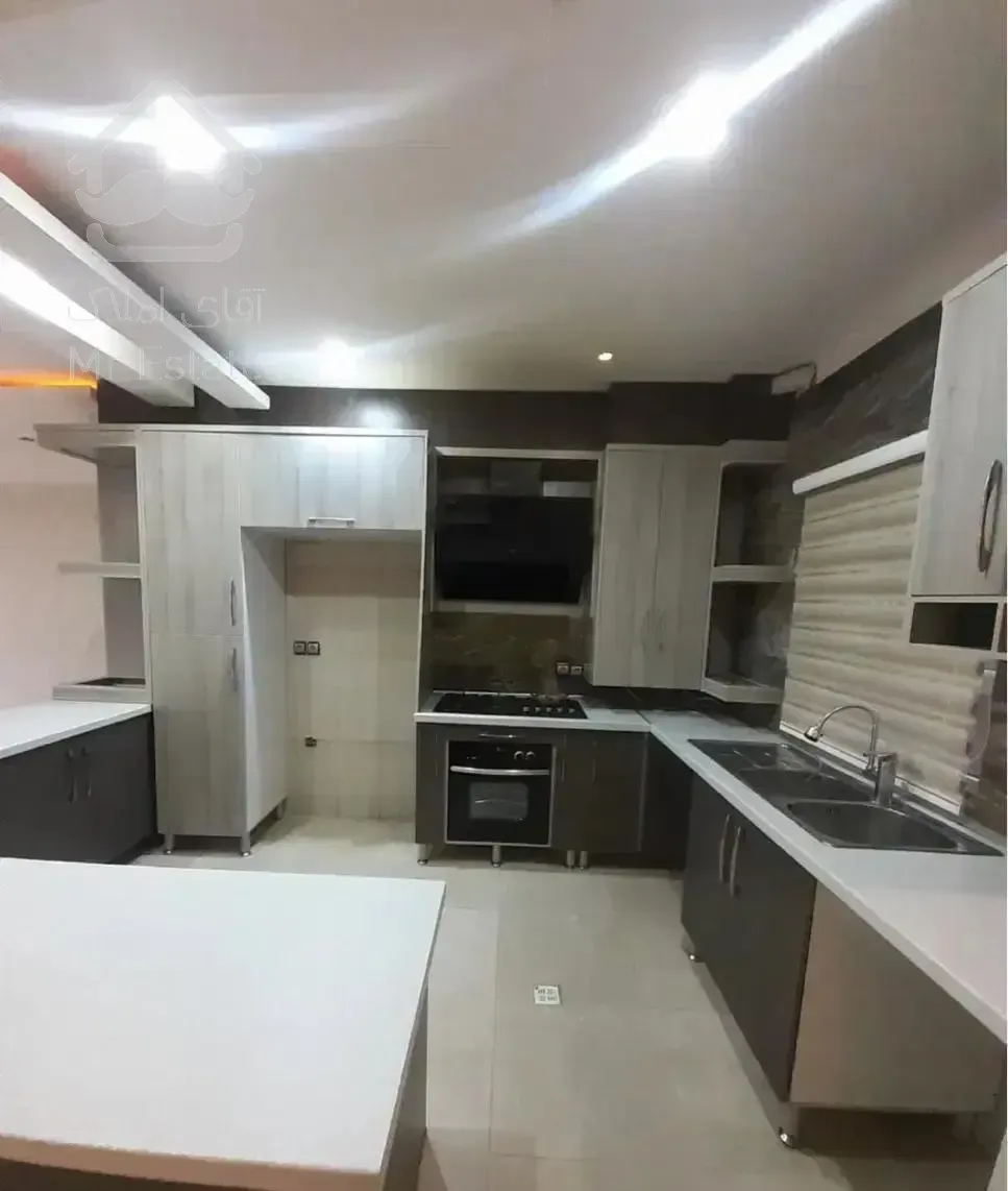 ۱۵۰متر/۲ پارکینگ سندی/فول امکانات