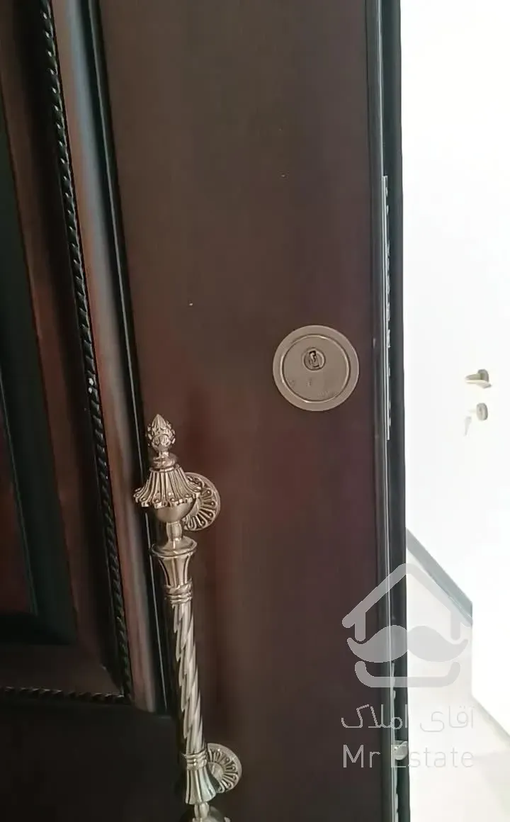 185متر 3خواب2پارکینگ کلیدنخورده نوساز