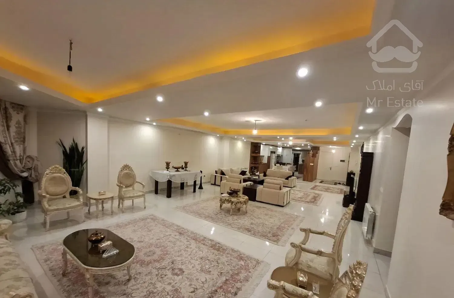 آپارتمان ۲۰۵متر تک واحد ائل گلی رجایی شهر ویلاشهر