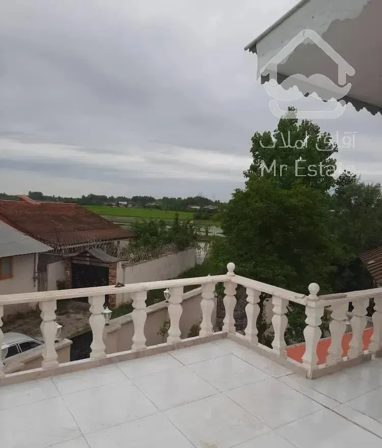 ویلا ۲۲۰متر درشهرخشکبیجار