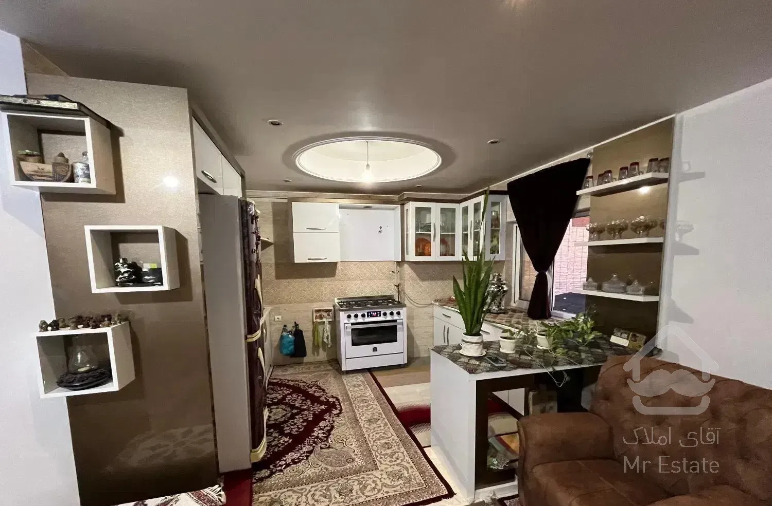 فروش اپارتمان ۸۵متری عبوری ۱۷