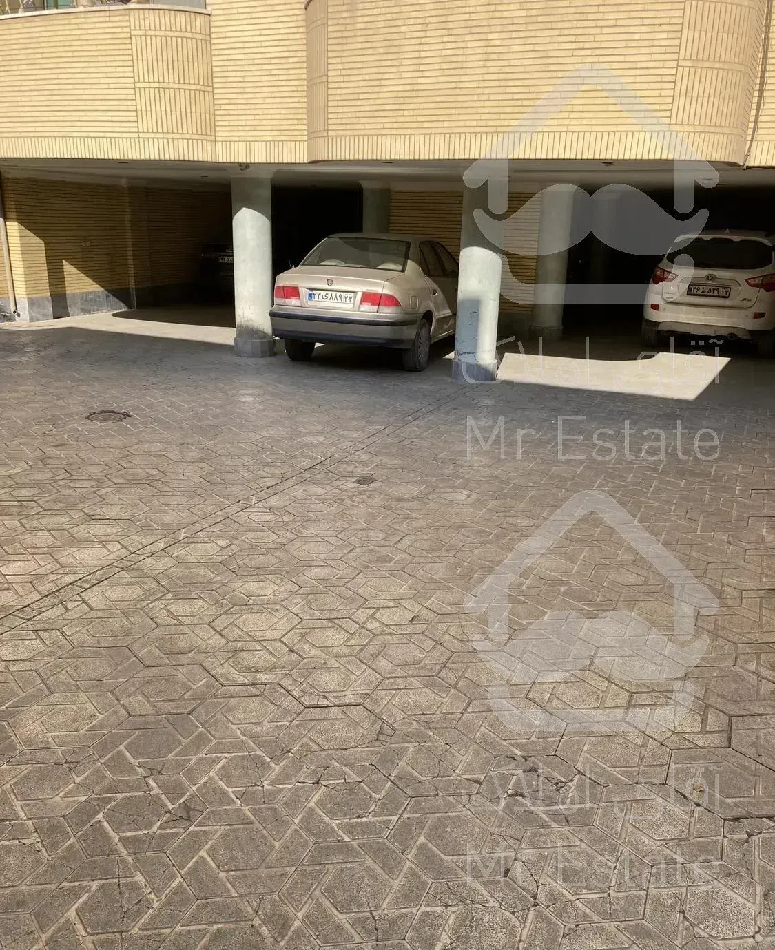 اپارتمان١٠٠متری نظرغربی