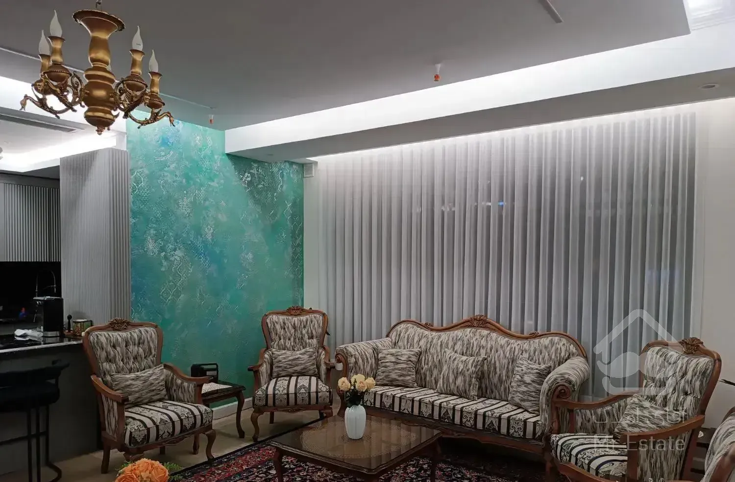 ۱۳۶ متر نو ساز کلید نخورده