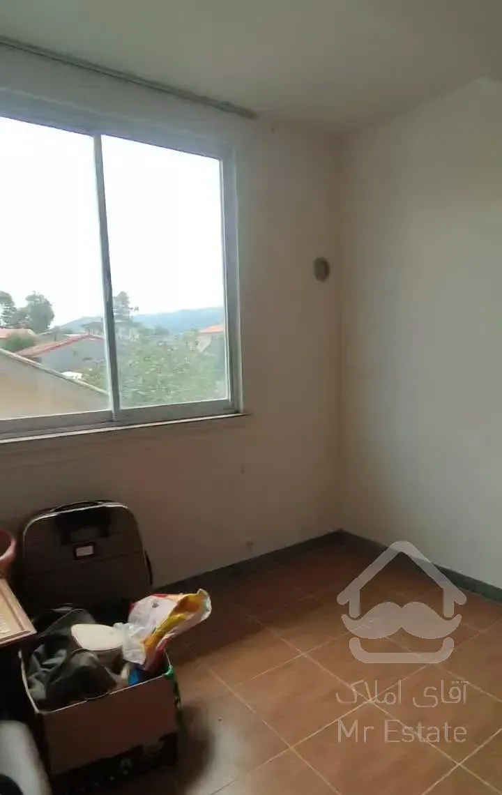 سه خوابه،راه‌جدا،تقوی‌نژاد،حیاط‌دار،تراس بزرگ