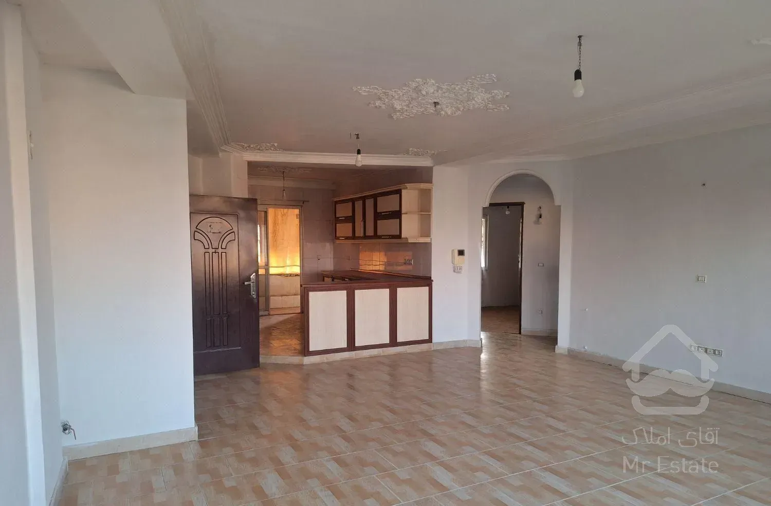 اجاره واحد ۱۰۰ متری