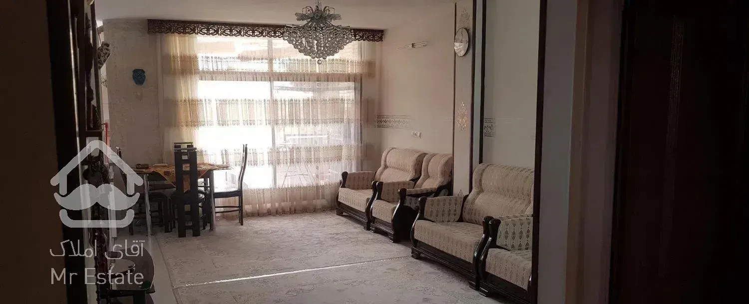 آپارتمان ۸۶ متر ۲ خوابه