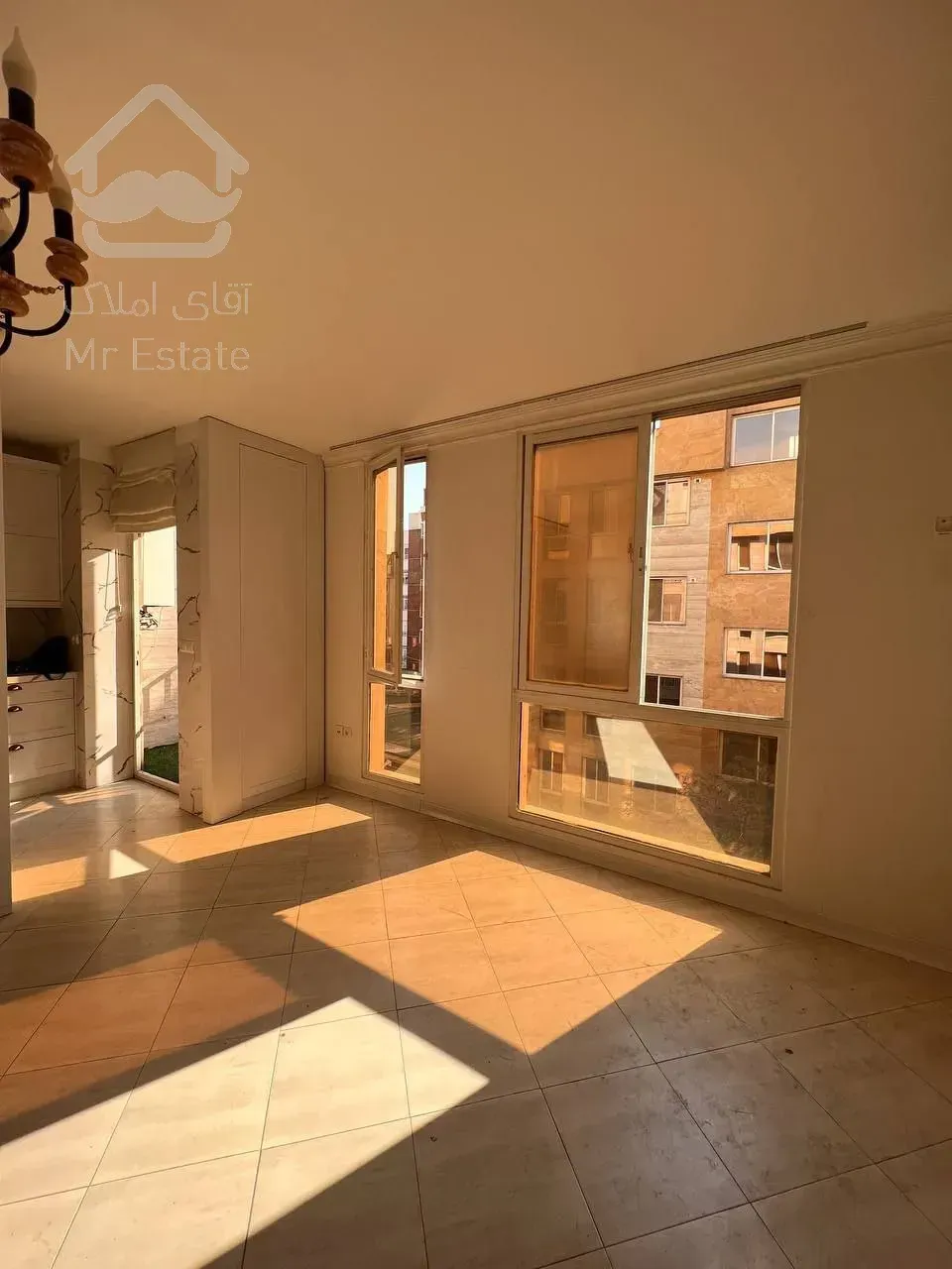 ۵۵متر۱خواب فول نور مستقیم