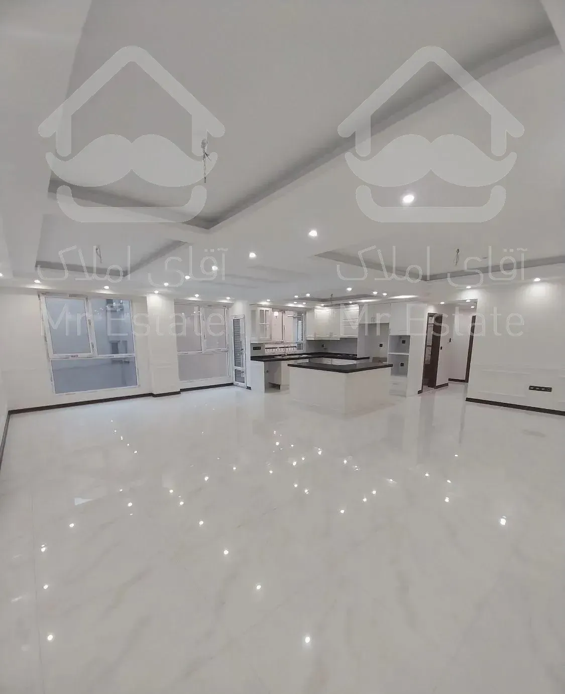 سهروردی شمالی ۱۴۳ متر کلید نخورده