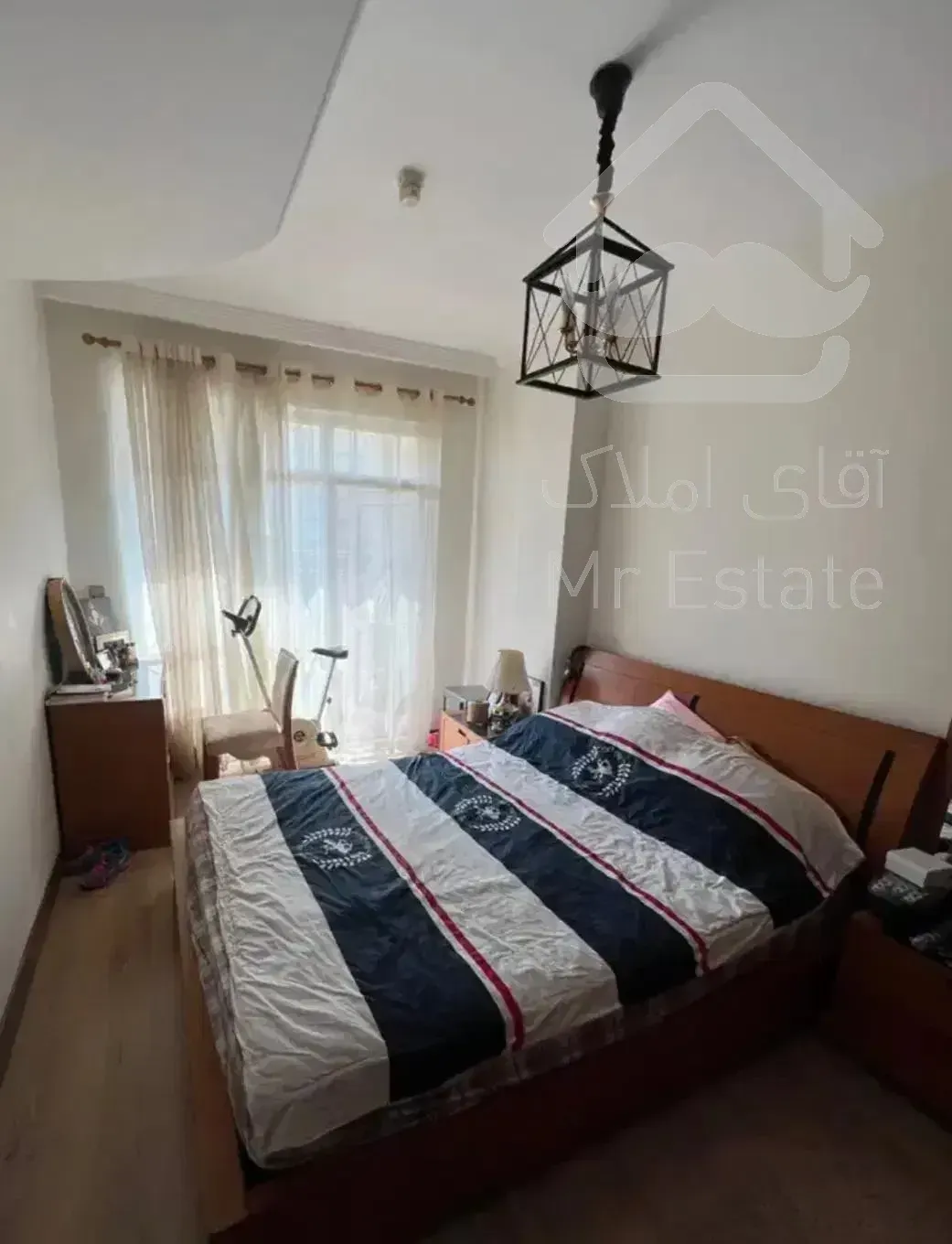 ۹۲ متر ۲خ/سالن پنجره قدی روبه نما/سازه لوکس/دلباز