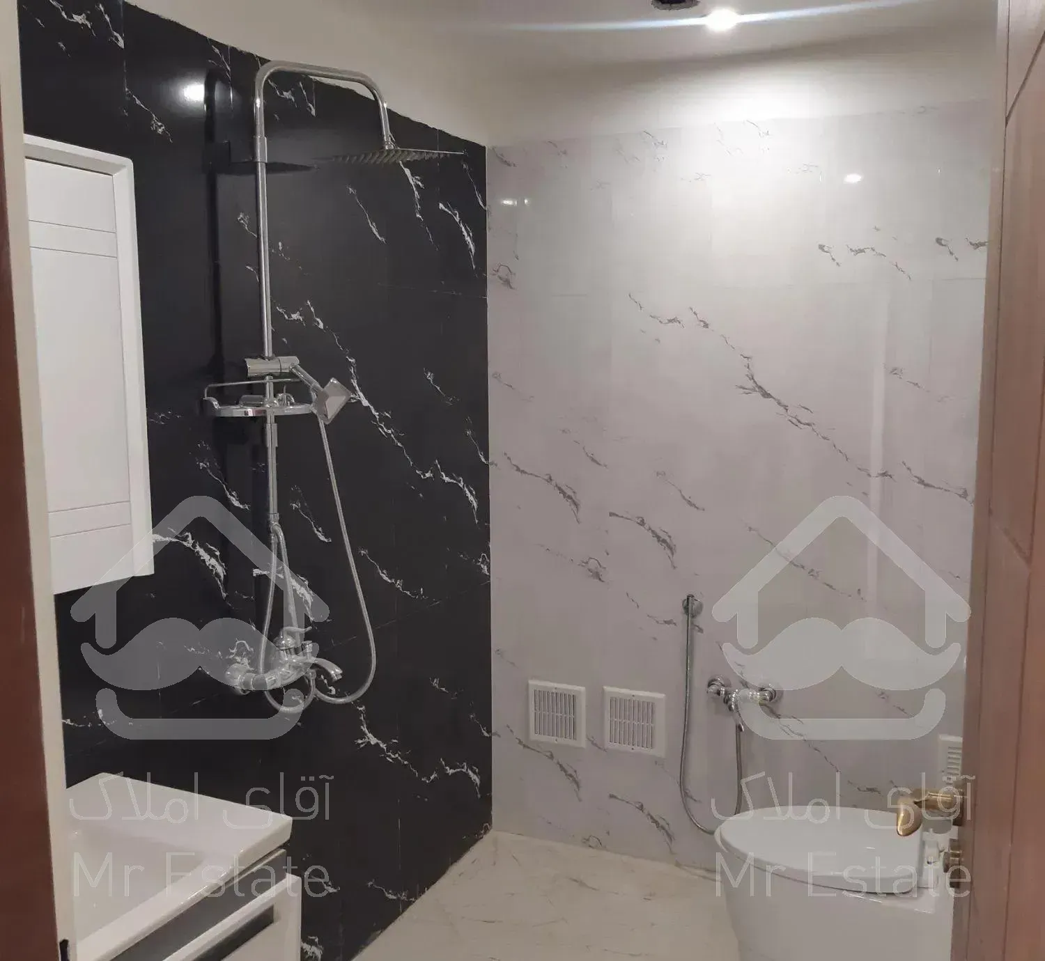 ۱۸۰ متر/نوساز/ پاسداران/پروژه رزیدنتال رونیکاپالاس