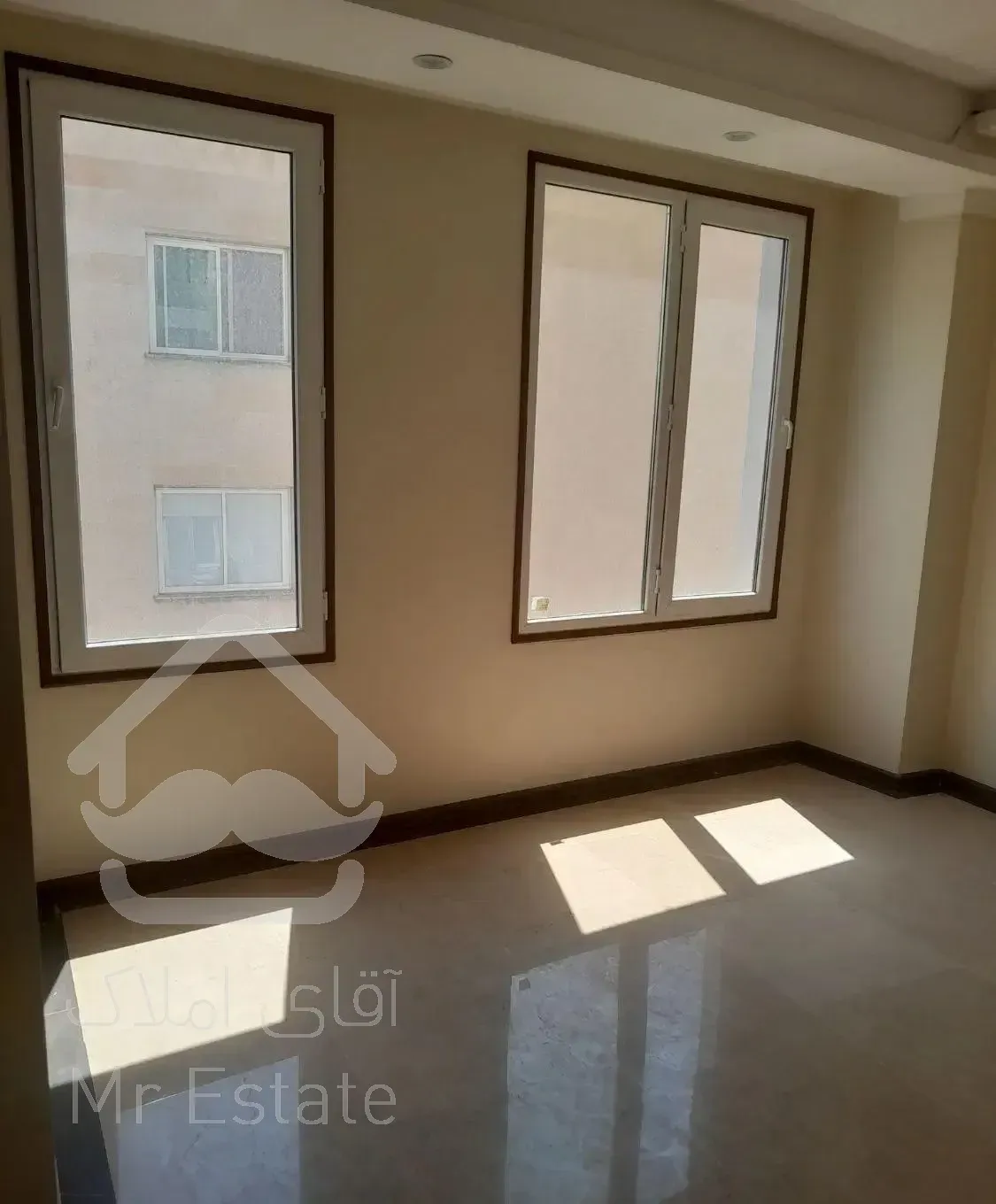 ظفر ۱۵۳متر ۳ خوابه کلیدنحورده تکواحد