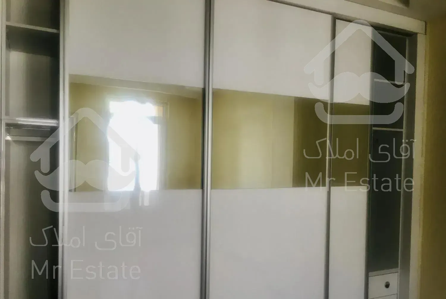 ۲۲۰ متر اپارتمان کامرانیه شمالی