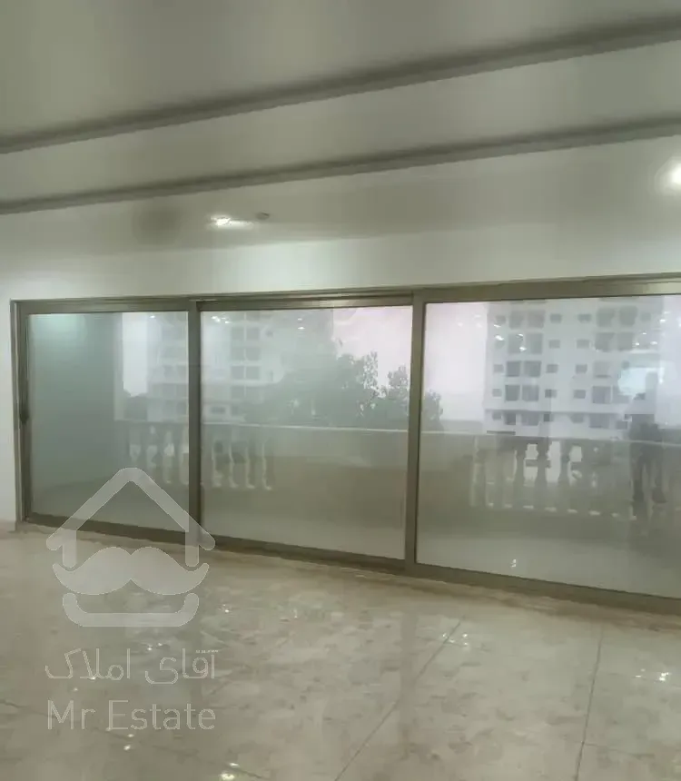 آپارتمان ۲۰۰ متری ۳ خواب ساحلی