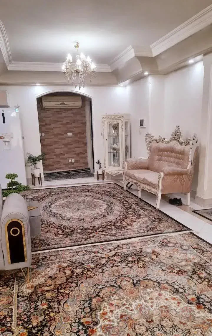 آپارتمان۹۸متری/سندتک برگ/خیابان کرمانی/مرکزشهر