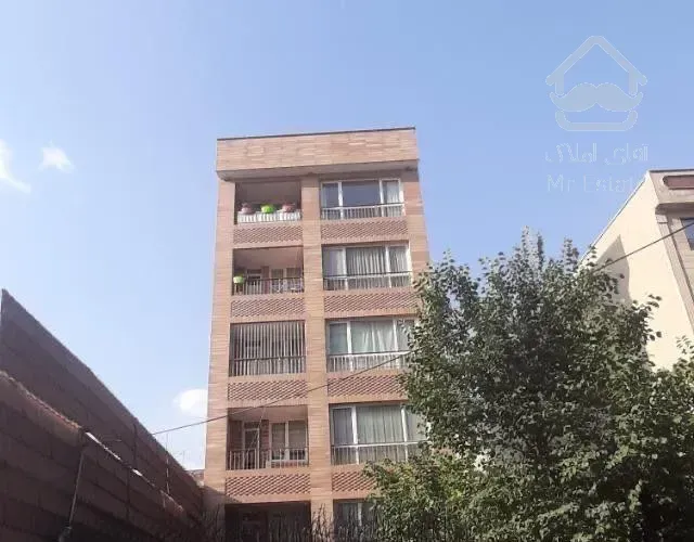 آپارتمان ۱۴۳ متری