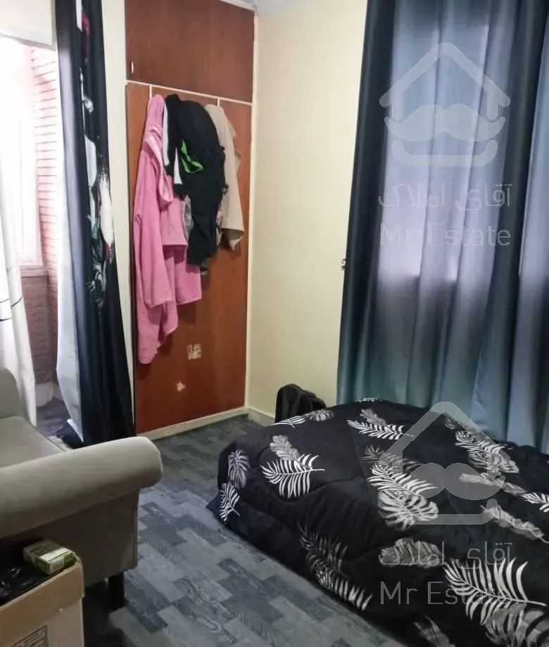 اپارتمان ۷۴ دوخواب واقع در خیابان کمیل نزدیک مترو