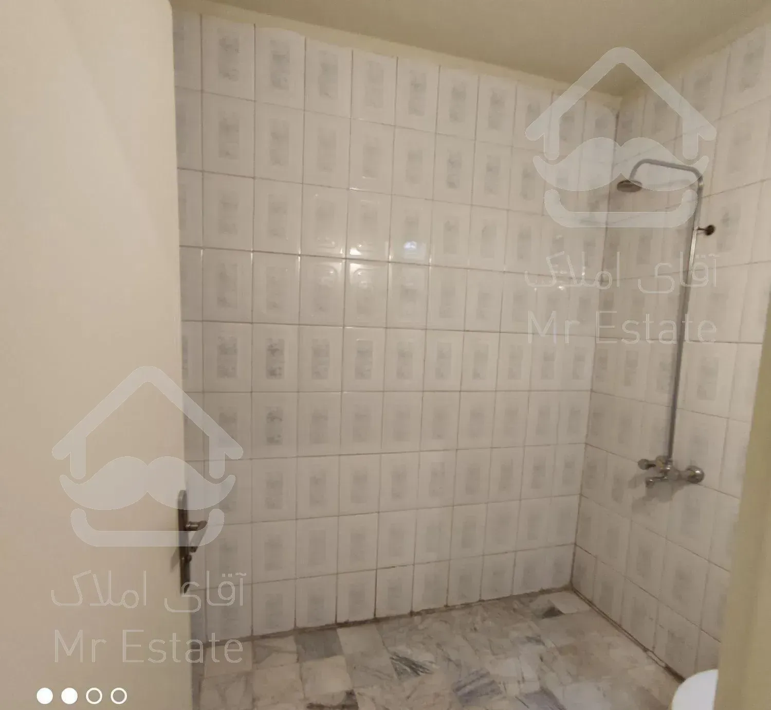 آپارتمان ۱۰۷ متری دو خوابه سید خندان