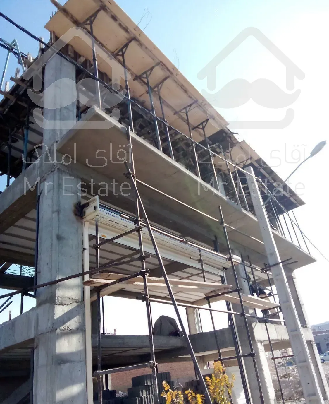 پیمانکاری  بتن آرمه  بتنکار  یا بتنچی