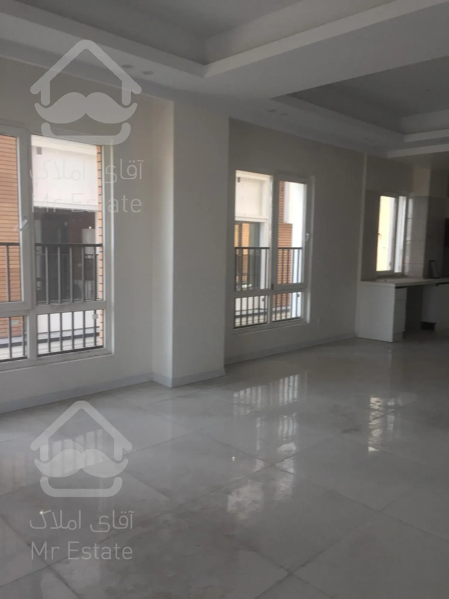 خرید خانه ۵۰ متری / اقساطی / ویو ابدی / چیتگر