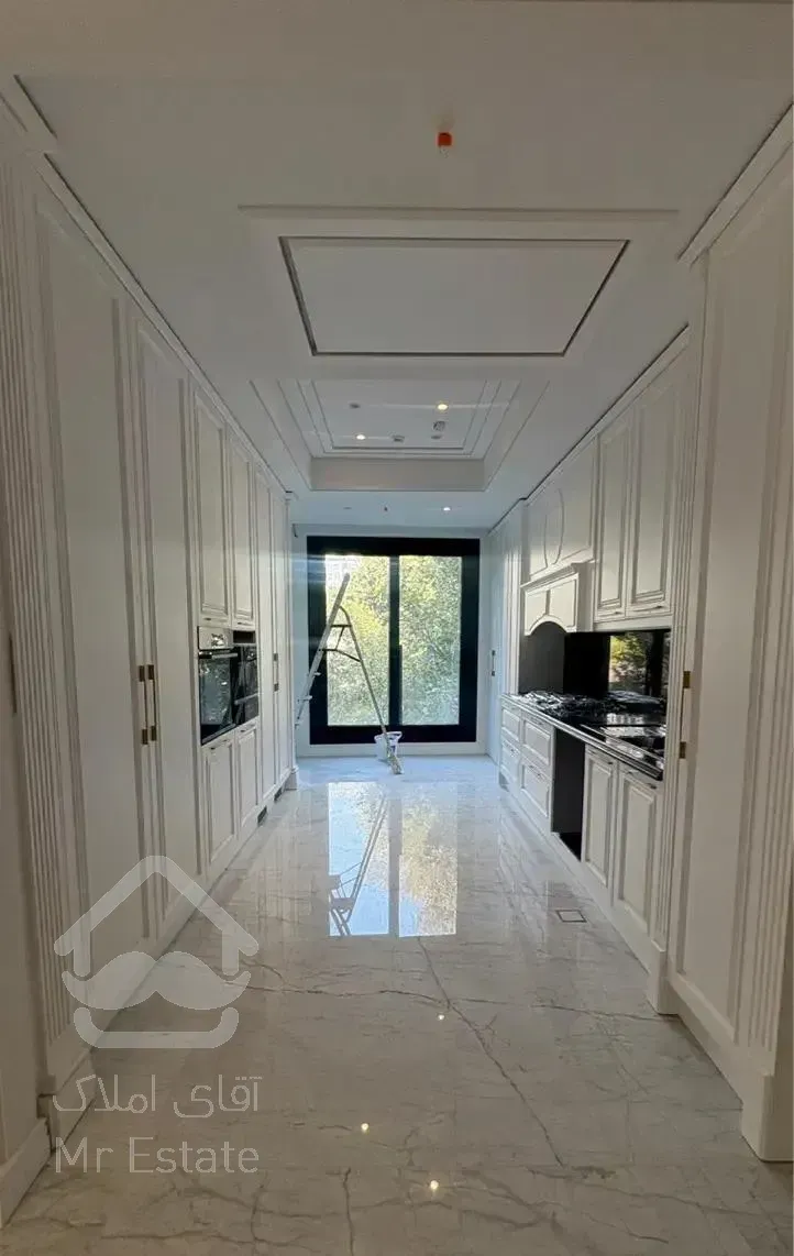 270 متـر - ۳ خواب مستر