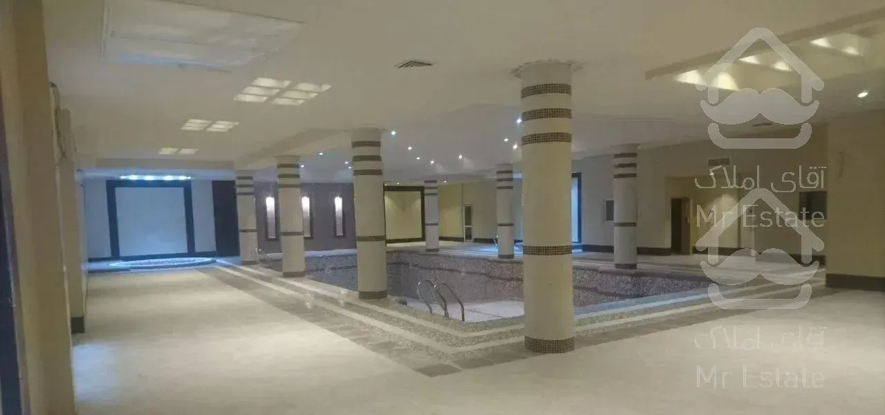 95 متر سالن پرده خور