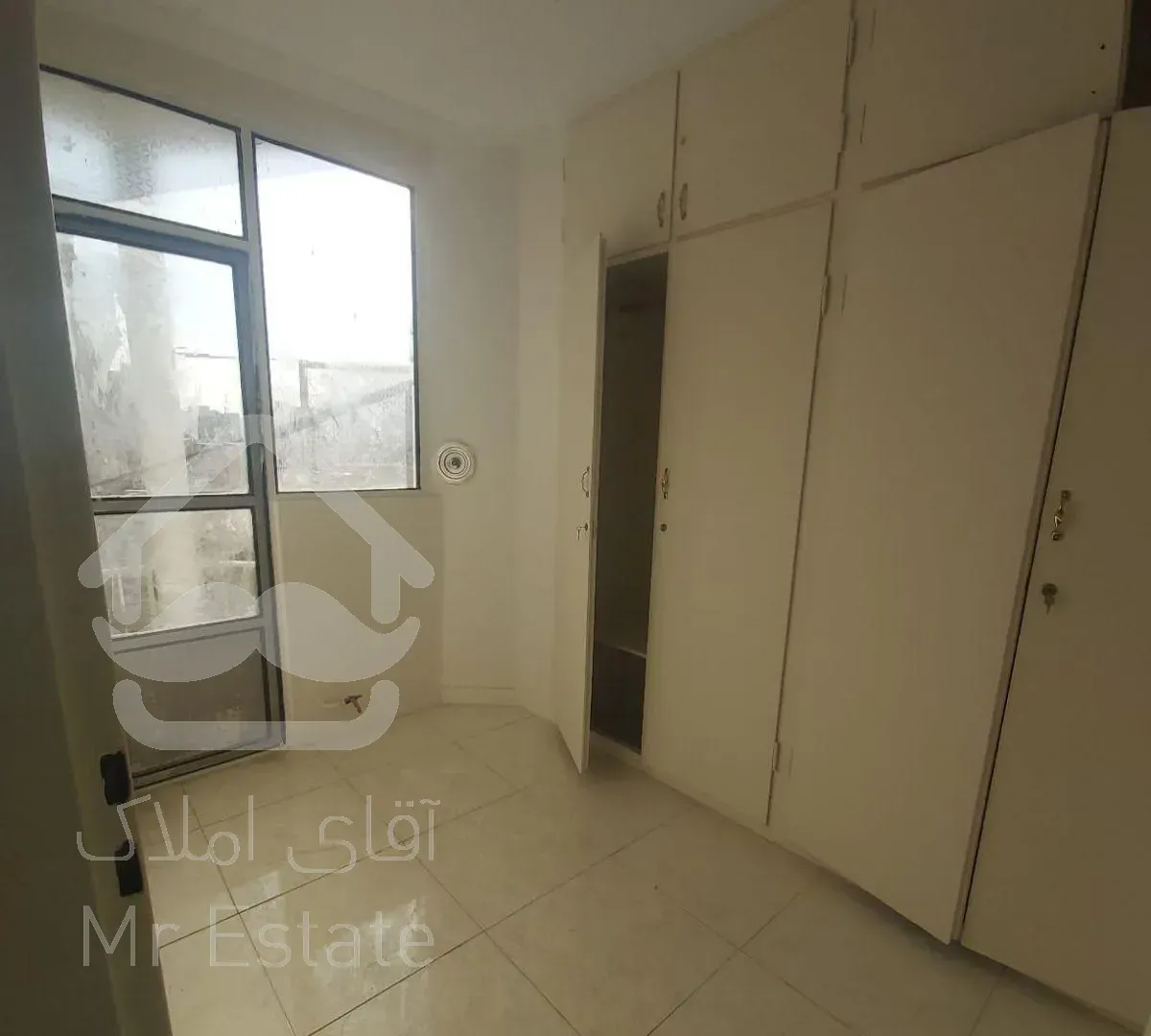 ۳۸ متر  خوش نقشه تکواحد