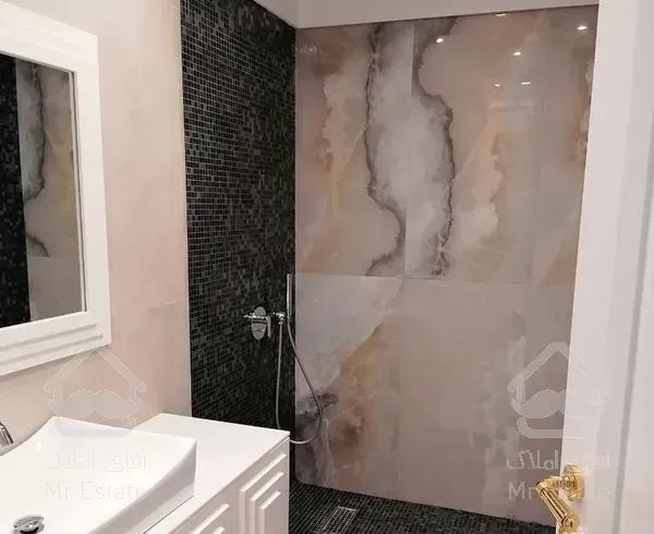 ۲۰۰ متر کامرانیه شمالی