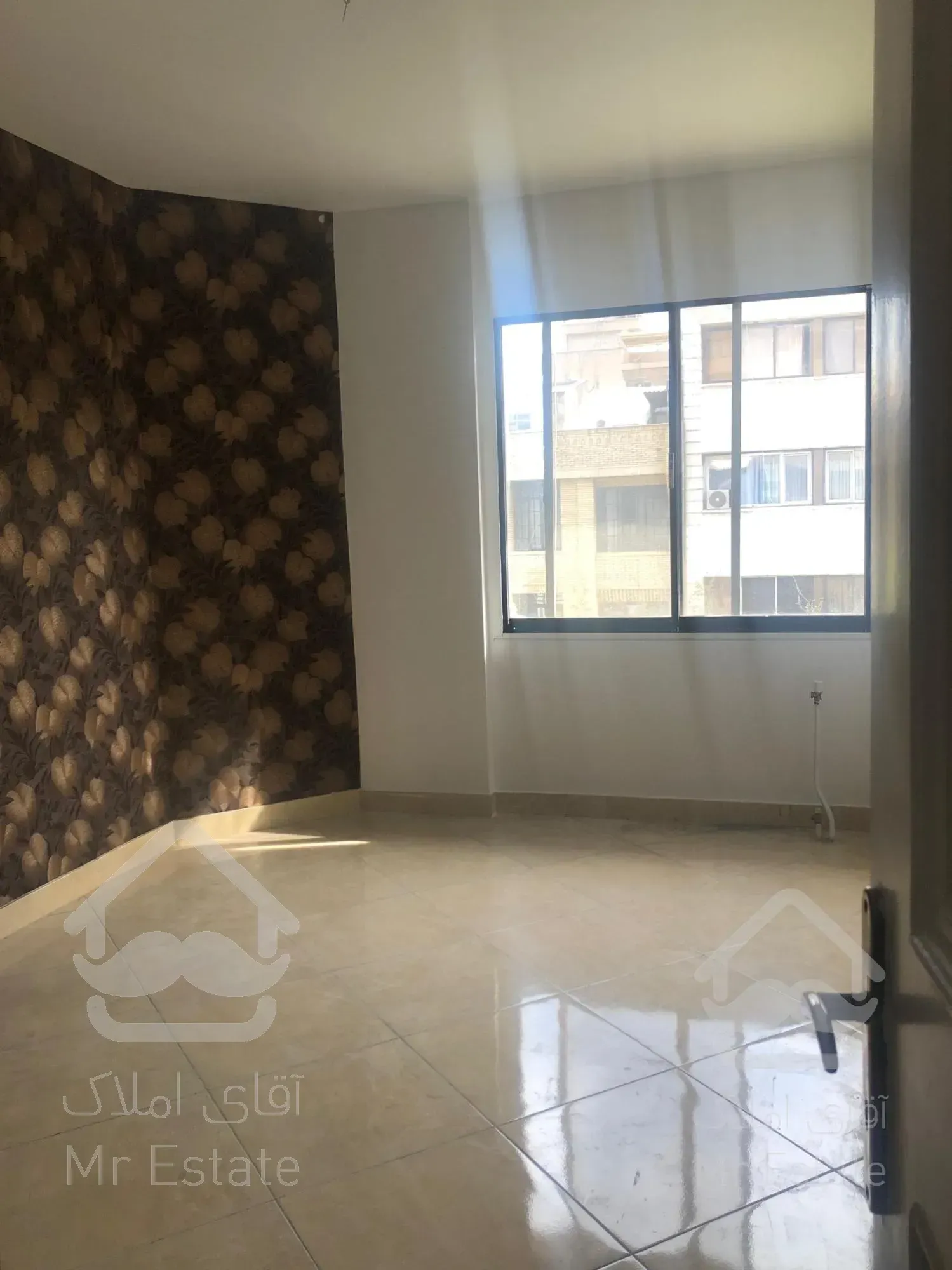 ۱۱۵ متر آپارتمان سه خواب میرداماد