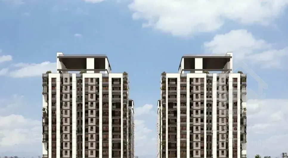 ۷۷متری/سندتکبرگ/فول مشاعات/برج باغ