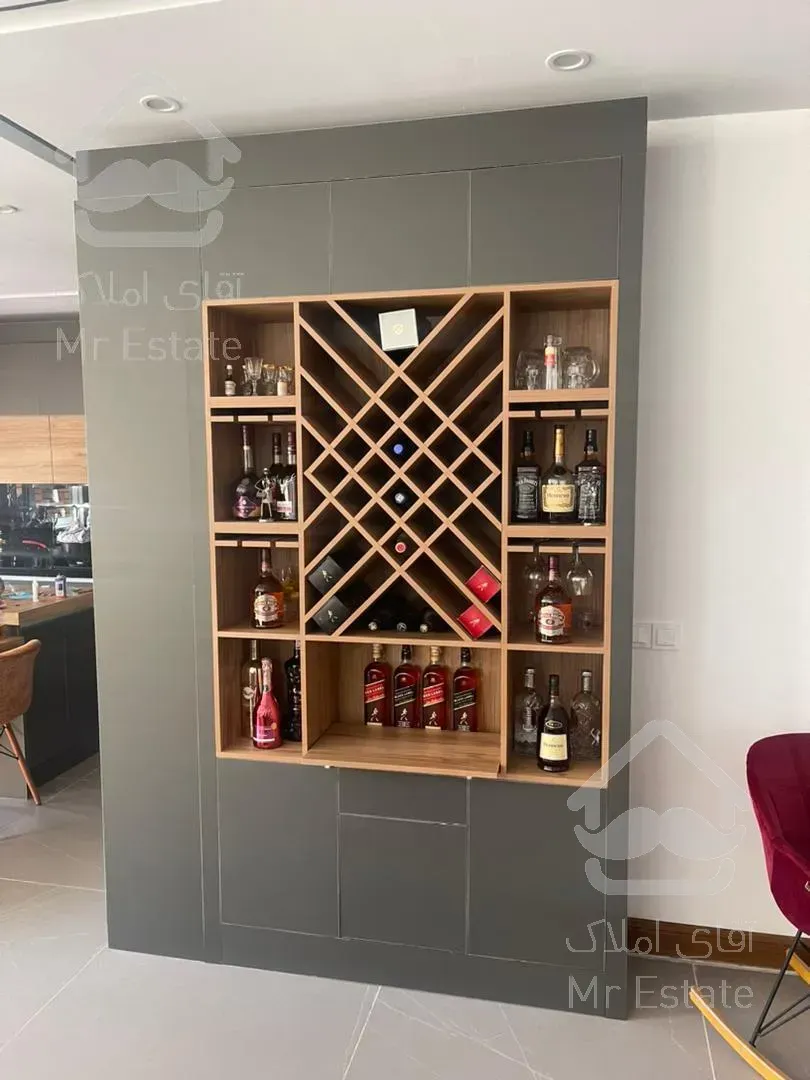 300متر سه طبقه یکجا ویلایی دهکده راه آهن دریاچه