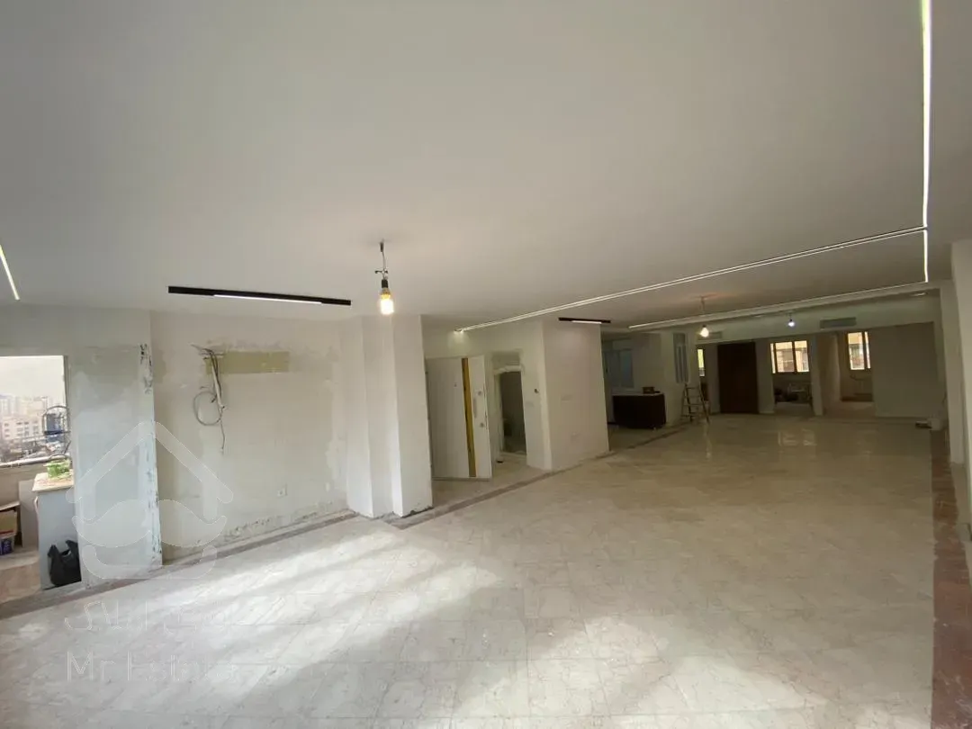 سعادت آباد سرو غربى ادارى ١٤٤ متر