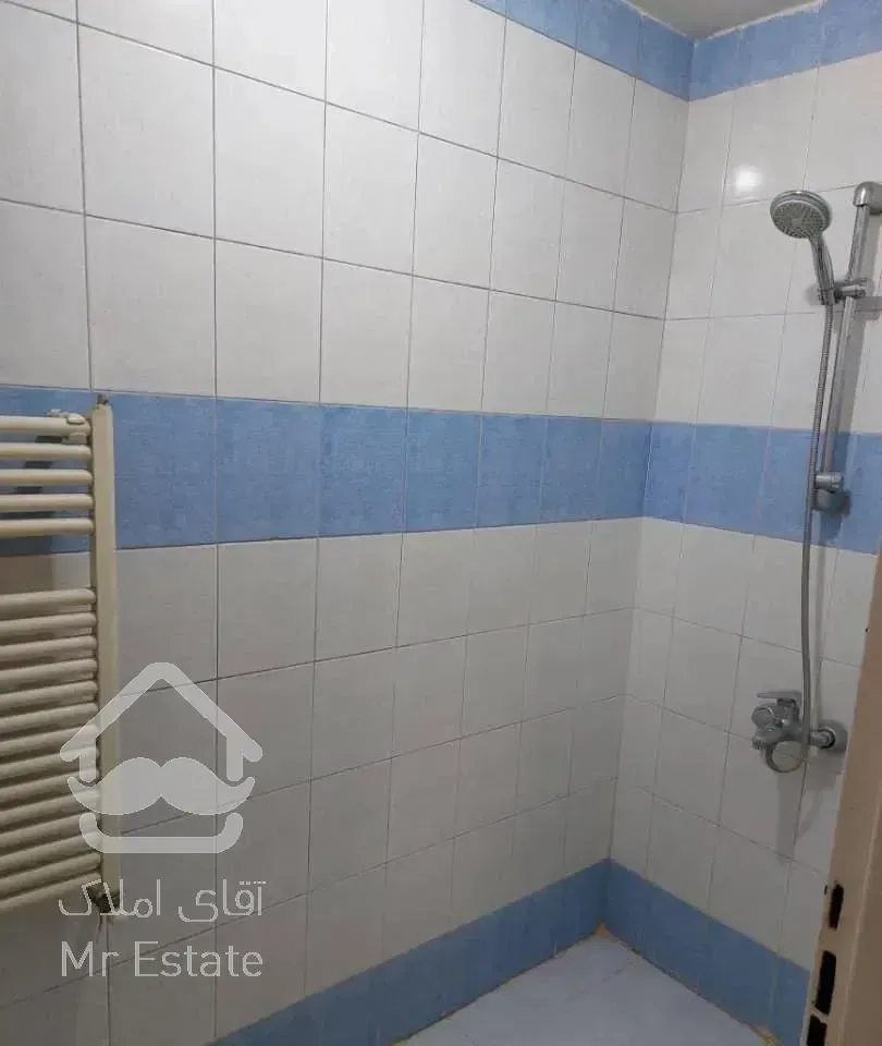 ۶۰ متری روبروی خیابان ایتالیا(۱۸ماهه)