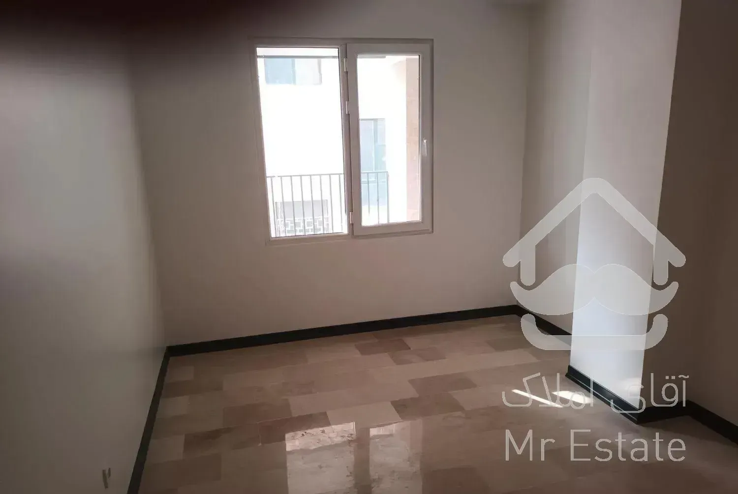 ۱۹۵ متر ۳ خوابه