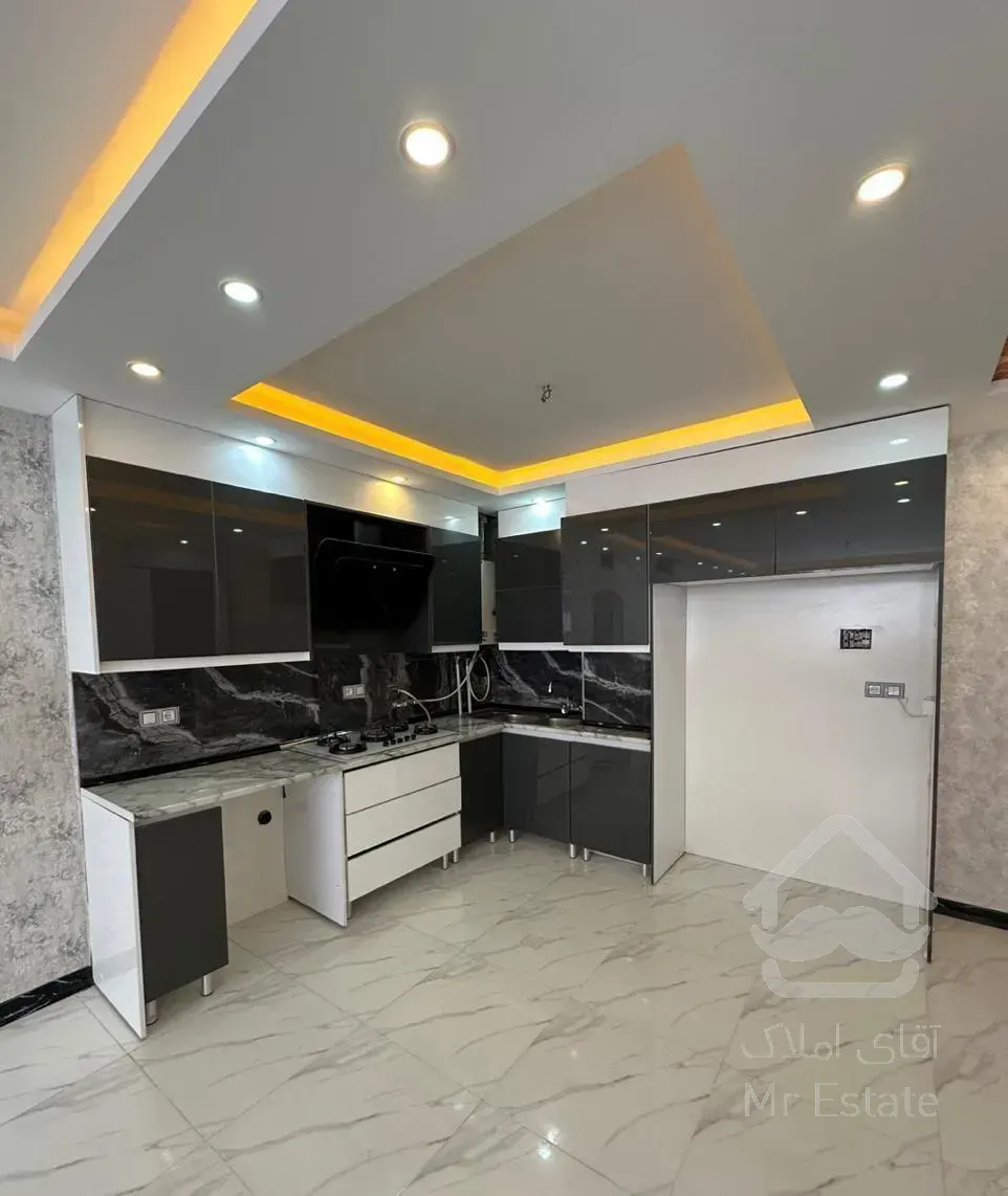 آپارتمان ۹۰ متری / ۲ خواب / چهار راه نیرو هوایی