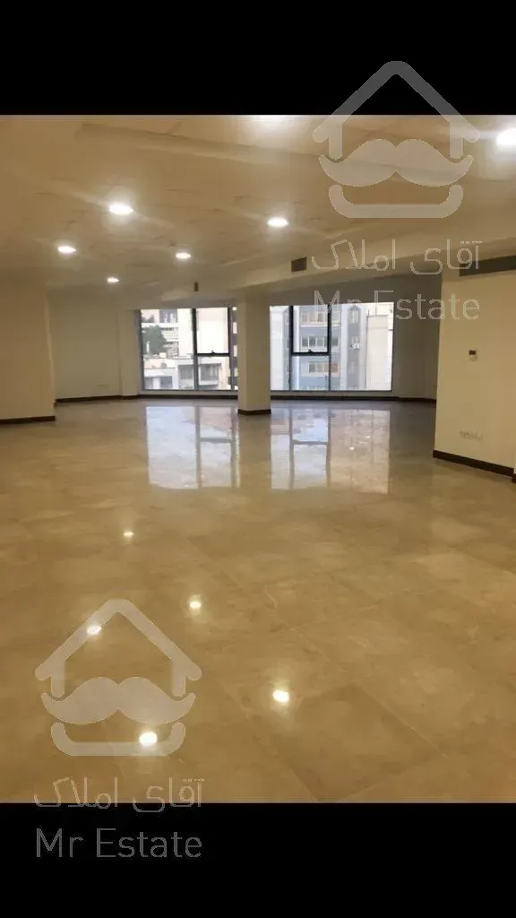 ۱۵۴ متر فلت، سند اداری، ونک