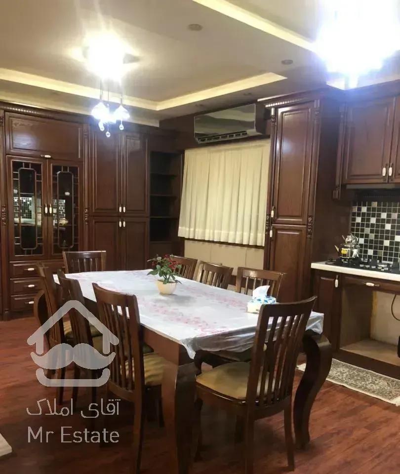 استخردار ۳۰۰ متری نوساز