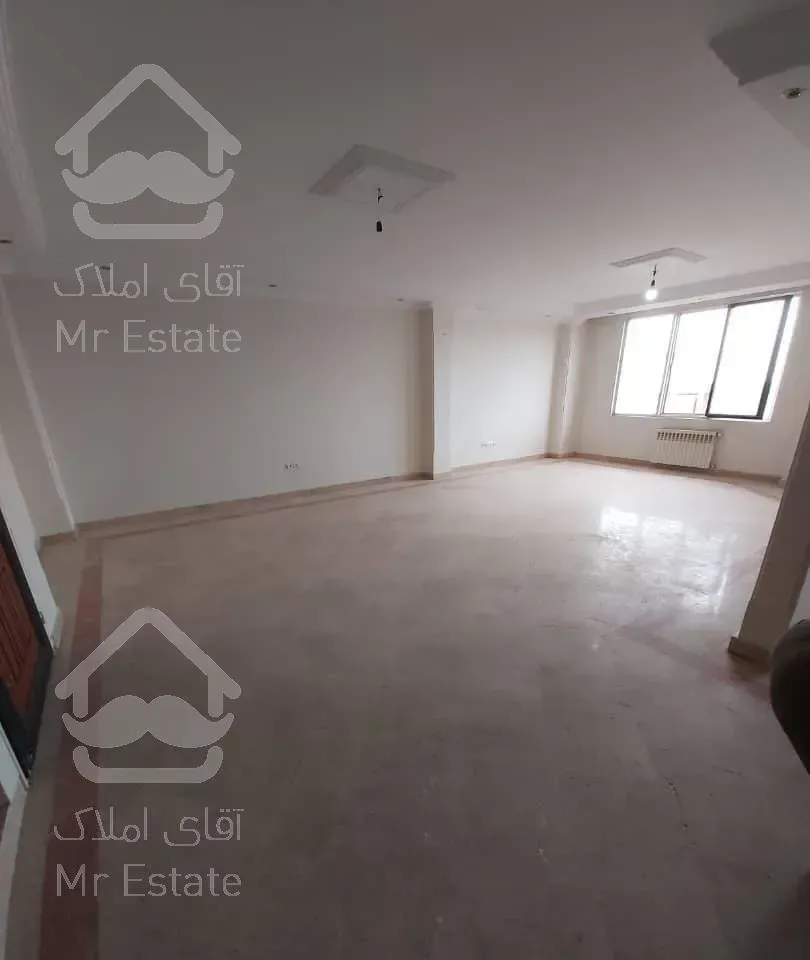 آپارتمان ۱۲۰ متری *طوقانی