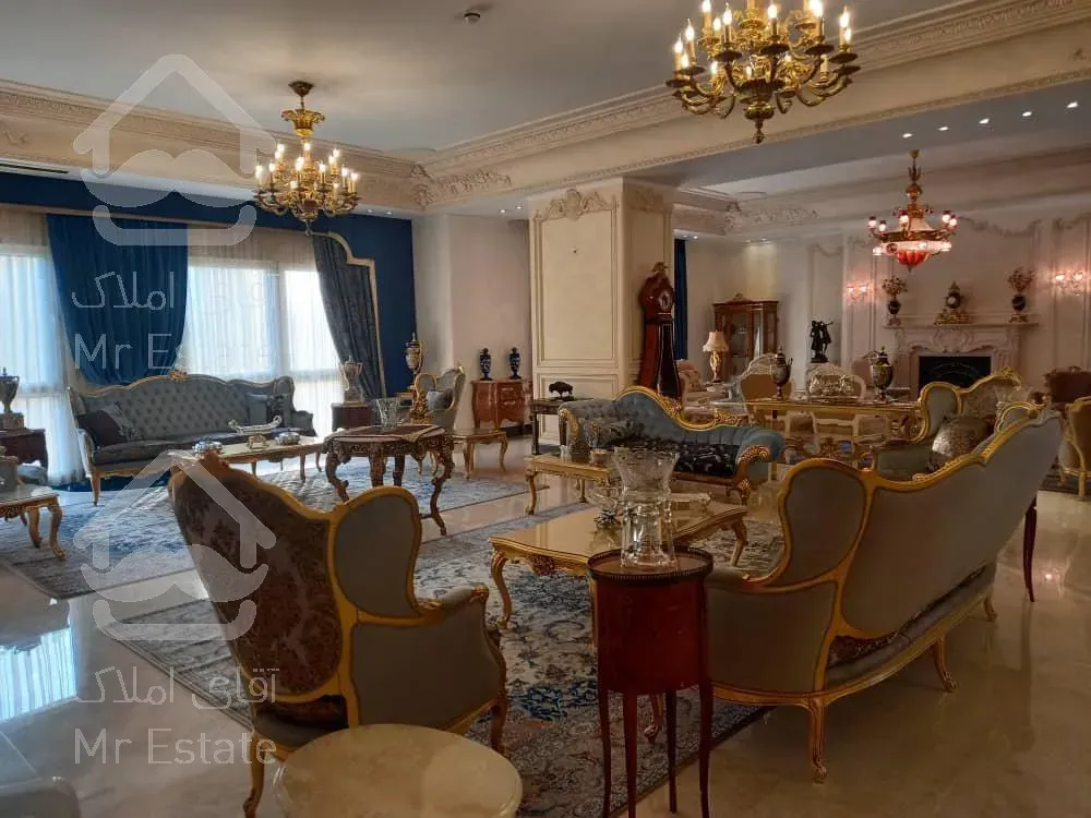 ۵۵۰ متر چند ساله مارکدار در ۳۳۰۰ متر برج باغ