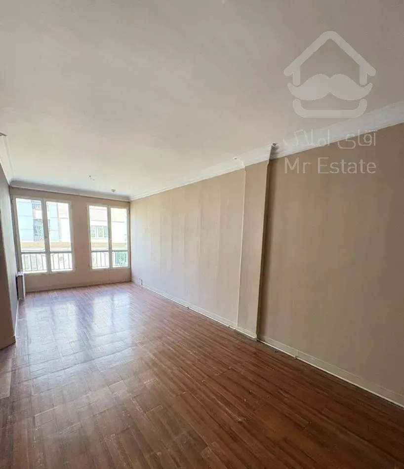 ۸۰متر/۲خواب/شمال شهرآرا/فول امکانات/سالن پرده خور