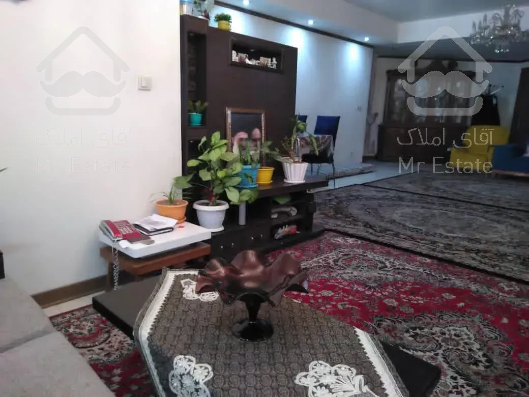 ۱۴۰ متر / سه خواب / برج های مسکونی آفتاب ۲۲