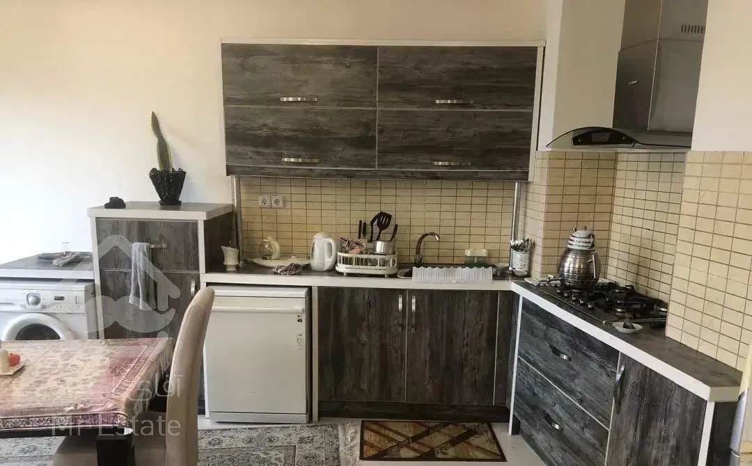 آپارتمان فرهنگ رویان /طبقه سوم /اسانسوردار/