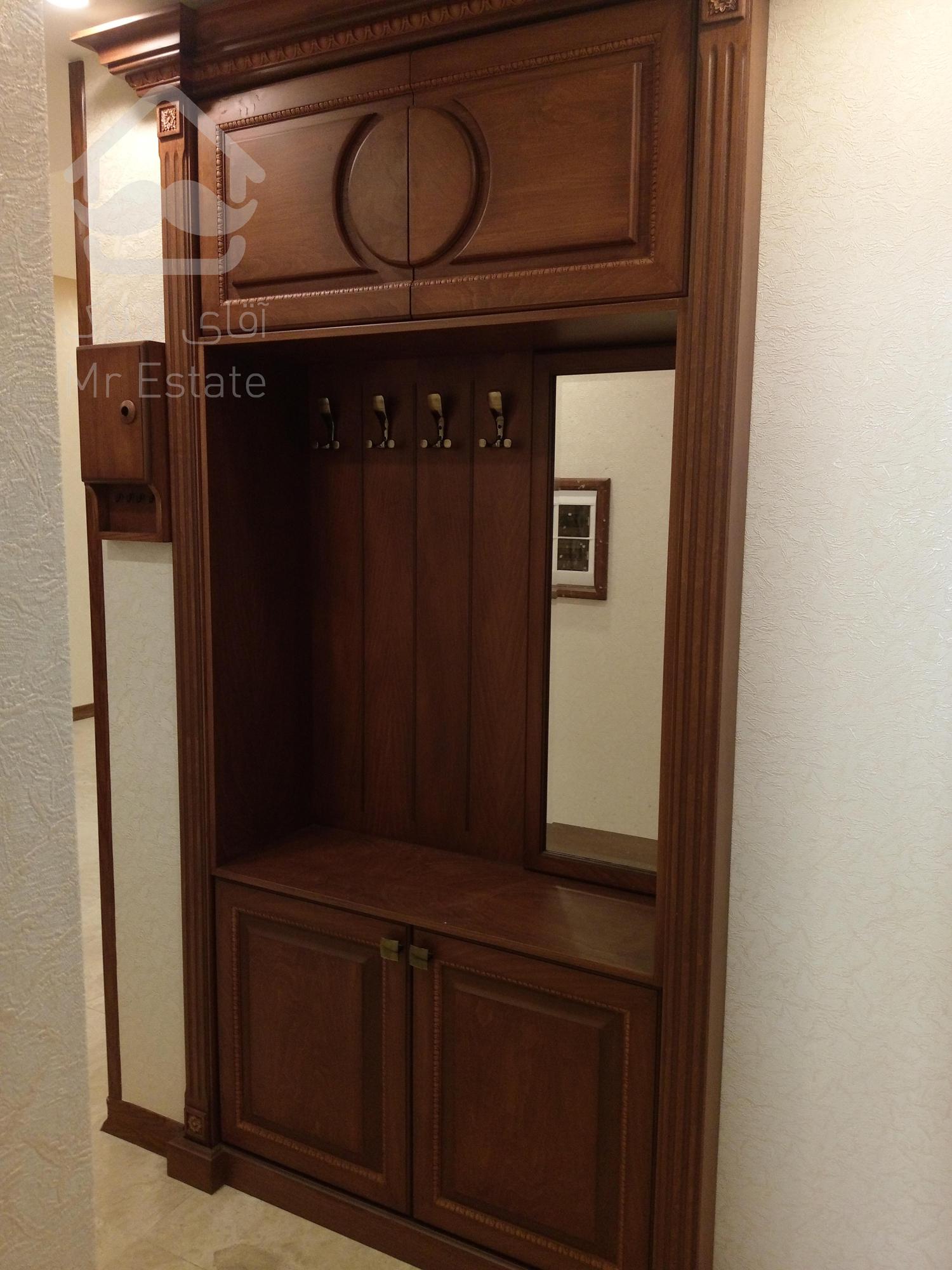 آپارتمان 170 متری ، روف گاردن ، 2 پارکینگ