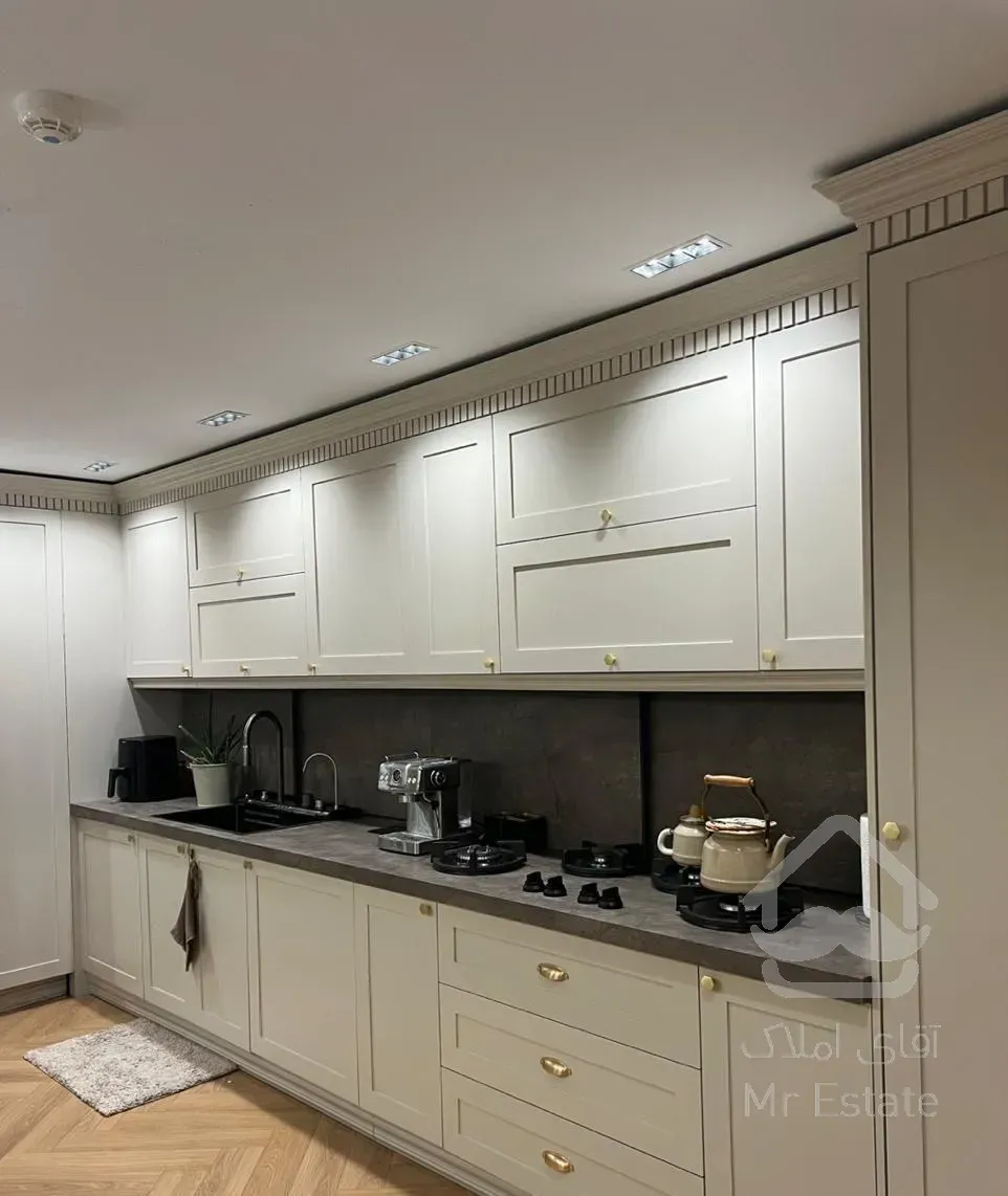 فروش آپارتمان ۱۴۳ متری ۳ خوابه در شیخ هادی