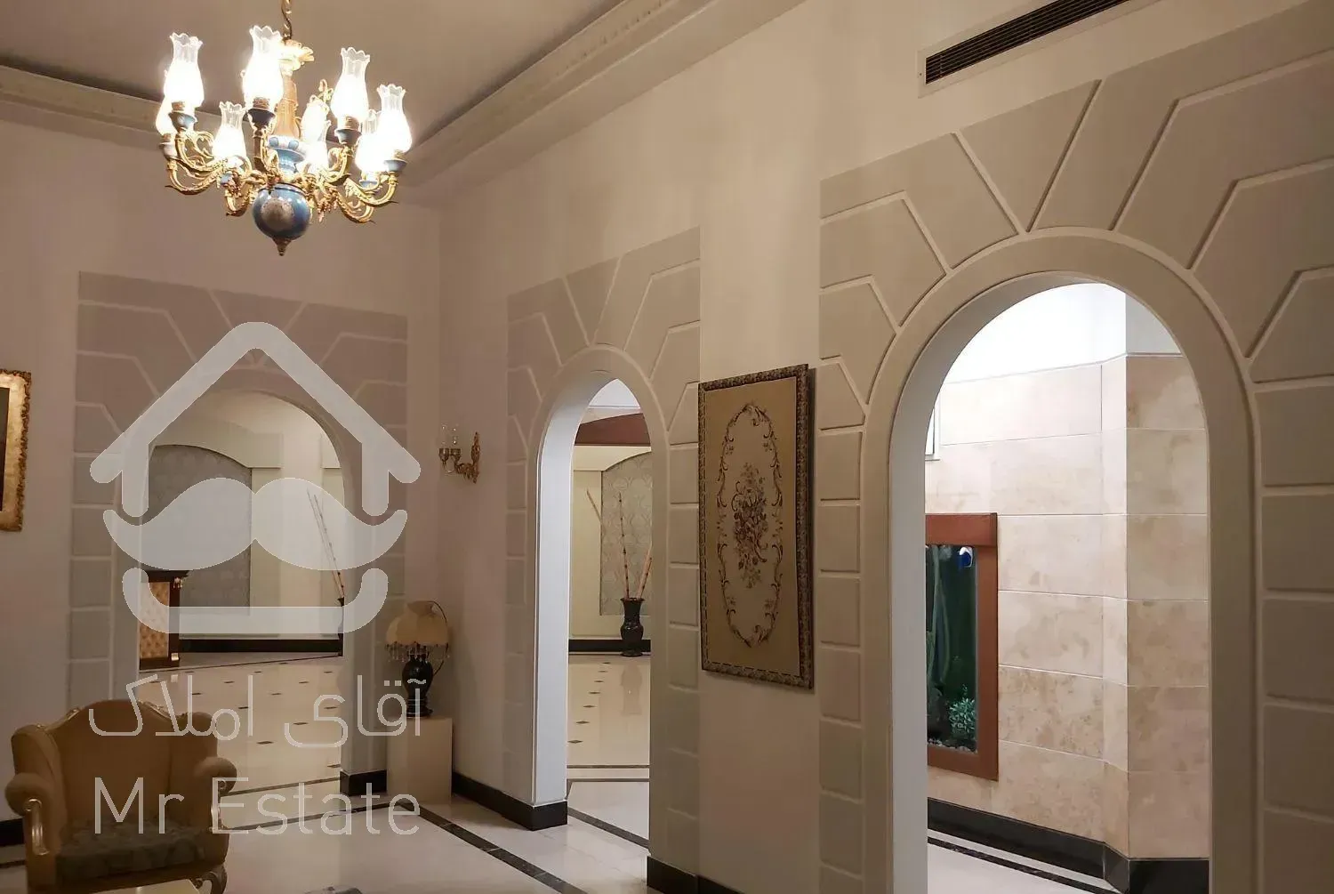 رهن کامل ۱۳۲متر ۲خواب در حد نوساز (هروی)