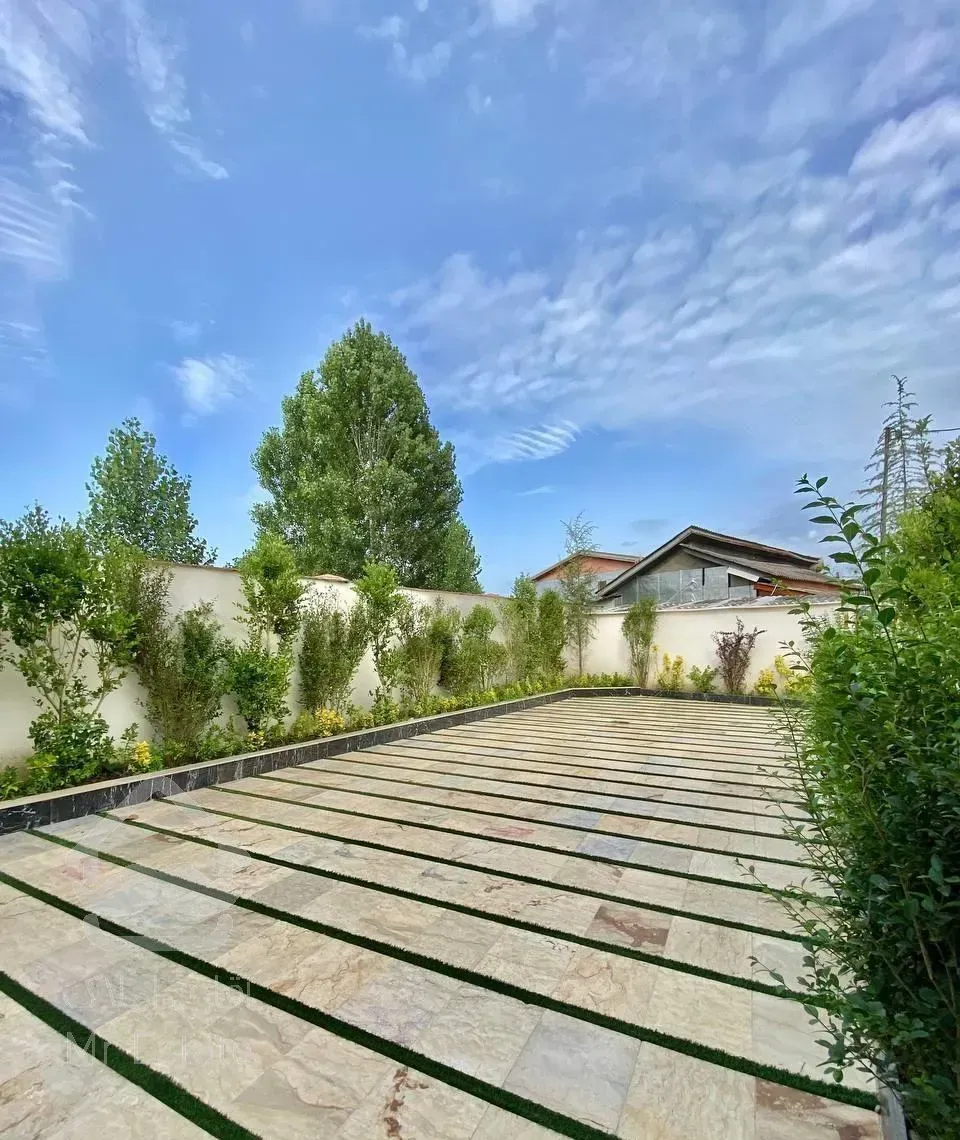 ویلامدرن۱۸۰متری جنگلی*مدارک کامل*اماده سکونت*شهرکی