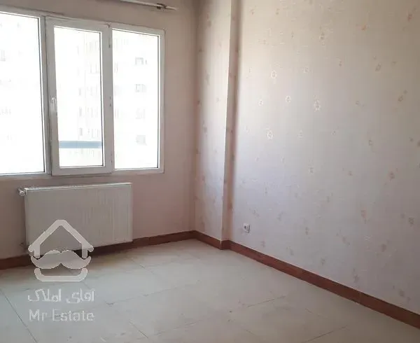 ۱۵۷ متر ۳ خواب فاز ۲ صیاد نورگیر  تخلیه