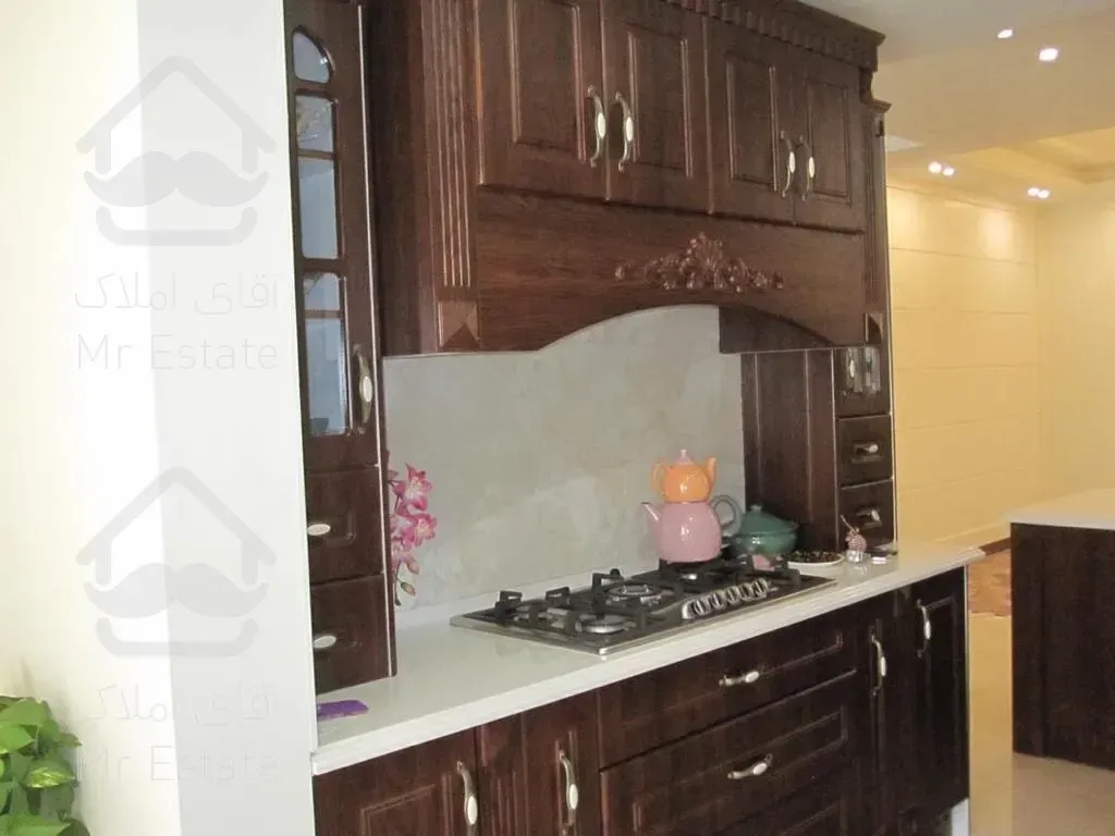 200 متر نیاوران فول