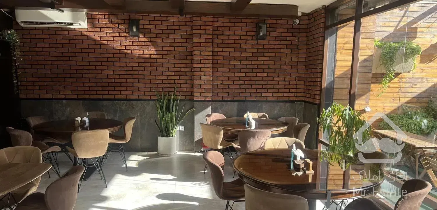 کافه  رستوران   شریعتی   قدس  ۱۶۰   متر