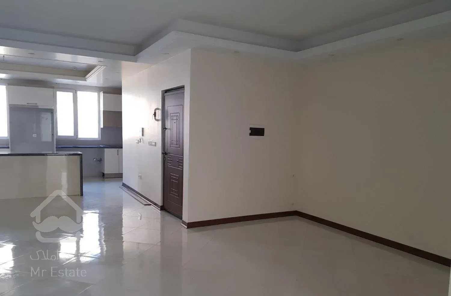 فروش آپارتمان ۱۰۵ متری ۲ خوابه در لویزان