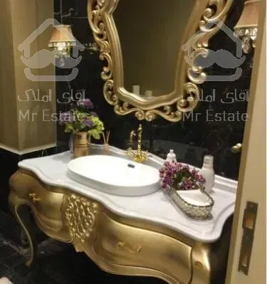 آپارتمان 320 متر در دروس-5خواب-دفترکار